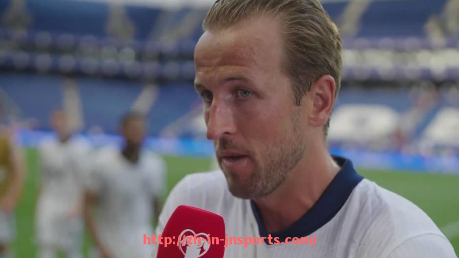 JN江南体育-英超球员日常生活曝光:休闲与训练并重