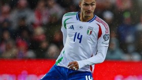 JN江南体育-英超球队聘请FM玩家作为体育经理的成功案例