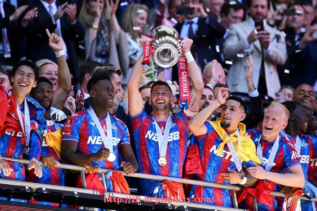 JN江南体育-世俱杯各队比赛节奏控制策略汇总:不同球队如何调节节奏赢得主动权